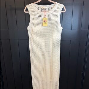 Entro White Knit sleeveless dress